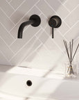 Built-in washbasin tap with curved spout - Matte Black